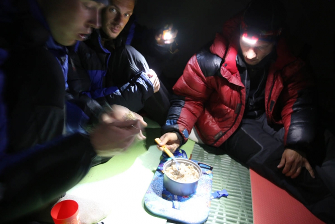 Фото-новости из Каравшина (Альпинизм, чемпионат россии по альпинизму)