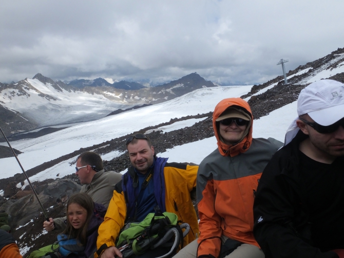 Эльбрпусская автотрасса МИР-БОЧКИ). (Путешествия, эльбрус.)