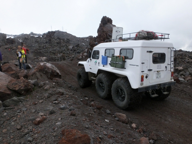Эльбрпусская автотрасса МИР-БОЧКИ). (Путешествия, эльбрус.)