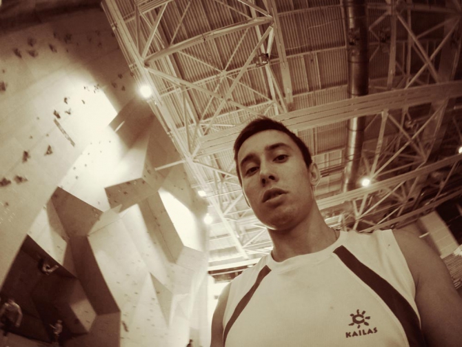 Сильнейшие скалолазы России начали подготовку к чемпионату мира-2014 (Скалолазание, александр шиков, никита суюшкин, дарья кан, наталья титова, станислав кокорин, тренировочное мероприятие, скорость, тюмень, сергей сергеевич сергеев, мария красавина)