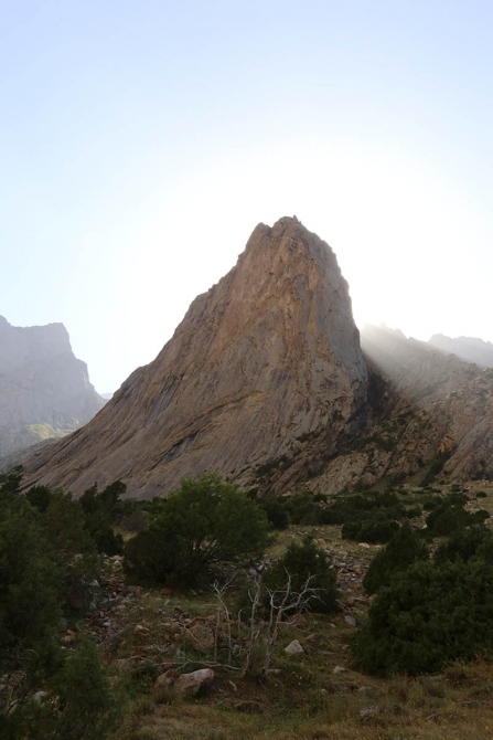 С головой в Каравшин! (Альпинизм, технический класс, очный чемпионат, соревнования, горы)