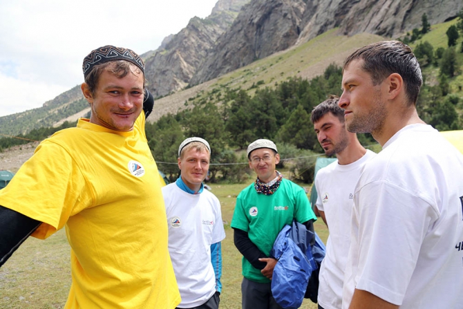 С головой в Каравшин! (Альпинизм, технический класс, очный чемпионат, соревнования, горы)