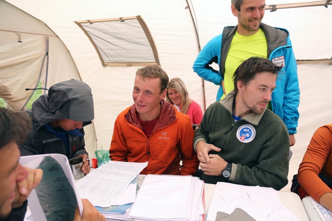 С головой в Каравшин! (Альпинизм, технический класс, очный чемпионат, соревнования, горы)