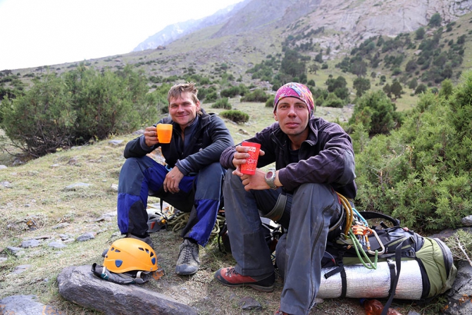 С головой в Каравшин! (Альпинизм, технический класс, очный чемпионат, соревнования, горы)