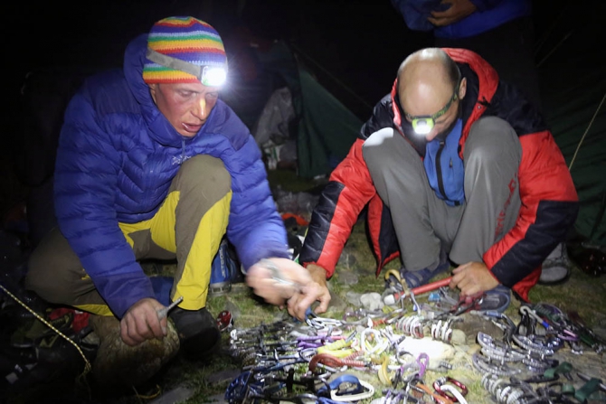 С головой в Каравшин! (Альпинизм, технический класс, очный чемпионат, соревнования, горы)