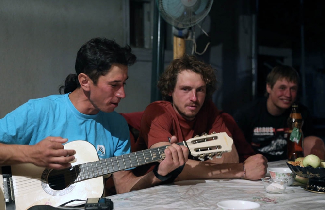 С головой в Каравшин! (Альпинизм, технический класс, очный чемпионат, соревнования, горы)