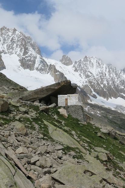 Поход по маршруту Balcon de la Mer de Glace в Шамони (Альпинизм, ледник мер де глас, приют куверкль, приют шарпуа, трекинг)