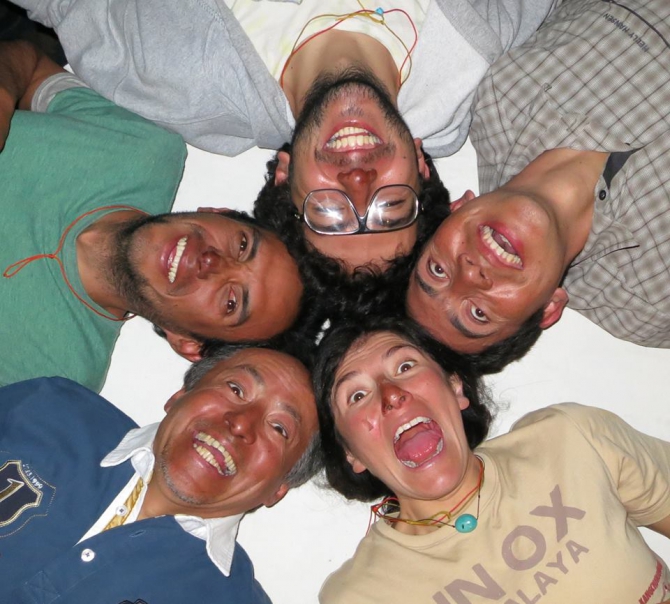 А эквадорцы продолжают лезть на Кызыл -Аскер... (Альпинизм, карла перес, somos ecuador, иван вальехо, кызыл-аскер)