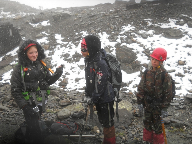 Хроники Новосибирского альпинизма: июль-август 2014 в Актру, детская смена. (дети)