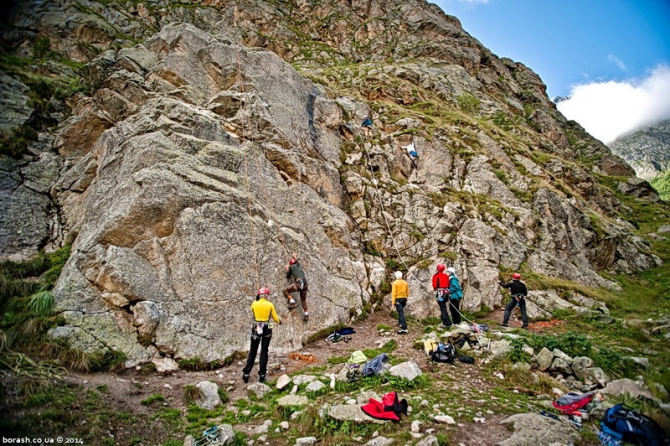 Работа горной школы "Категория трудности" в Безенги 2014 (Альпинизм, горная школа "категория трудности" им.ставницера, ситник михаил, сборы, альпинизм)