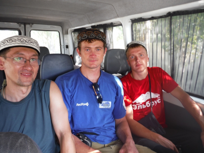 Каравшин. Как круто провести время... Или не замерзнуть! (клепиков, воронова, иркутск, 4810, чемпионат, п. одесса, залезли, альпинизм)