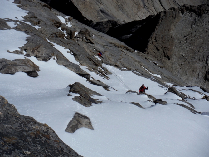Каравшин. Как круто провести время... Или не замерзнуть! (клепиков, воронова, иркутск, 4810, чемпионат, п. одесса, залезли, альпинизм)