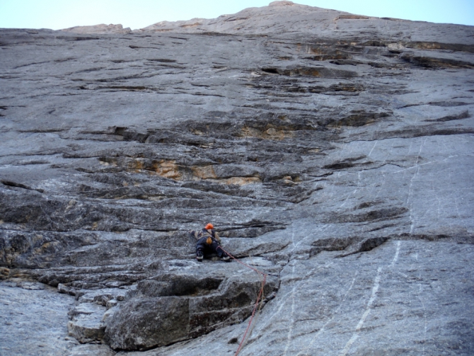 Каравшин. Как круто провести время... Или не замерзнуть! (клепиков, воронова, иркутск, 4810, чемпионат, п. одесса, залезли, альпинизм)