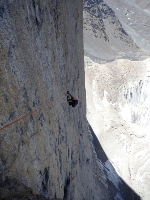 Каравшин. Как круто провести время... Или не замерзнуть! (клепиков, воронова, иркутск, 4810, чемпионат, п. одесса, залезли, альпинизм)