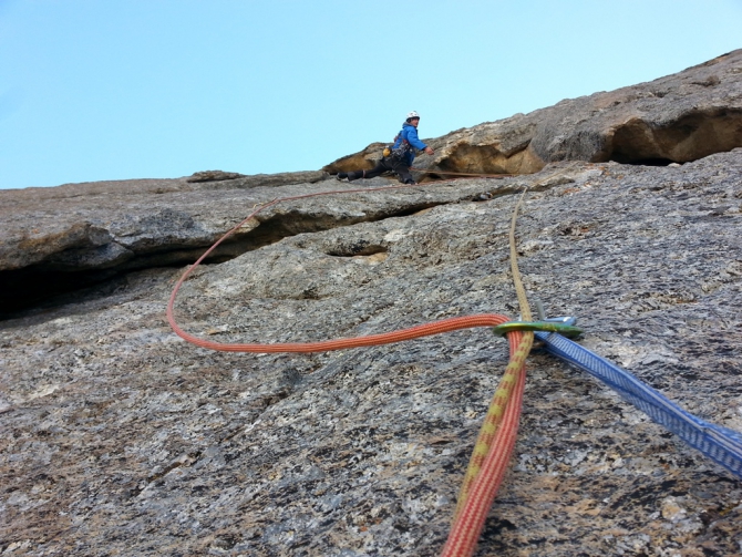Каравшин. Как круто провести время... Или не замерзнуть! (клепиков, воронова, иркутск, 4810, чемпионат, п. одесса, залезли, альпинизм)