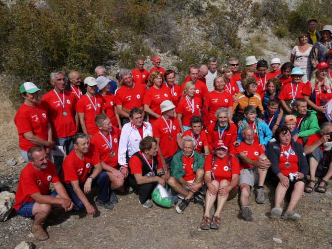 Сборная ветеранов Москвы собрала полный комплект медалей в Судаке (Альпинизм, крым, чемпионат ветеранов, фаис москвы, каячев, тинин, сарапаев, шаранин, машков, дмитриевская)