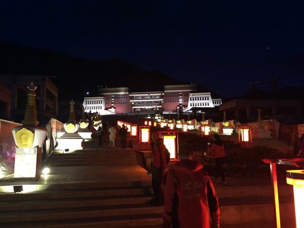 Экспедиция клуба 7 Вершин на Чо-Ойю прибыла в Лхасу (Альпинизм, клуб 7 вершин, лхаса, абрамов, гималаи, клуб 7 вершин, лхаса, абрамов, гималаи, клуб 7 вершин, лхаса, абрамов, гималаи)