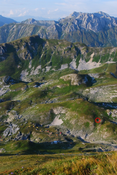 Девять лет и три метра. (Экспедиция КС МГУ в п. Крубера-Воронья, Гарский хр., Спелеология)