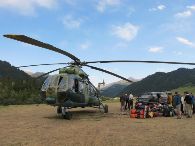 Мои первые семь. Восхождение на Хан-Тенгри (7010м). Северный маршрут. Август 2014 (Альпинизм)