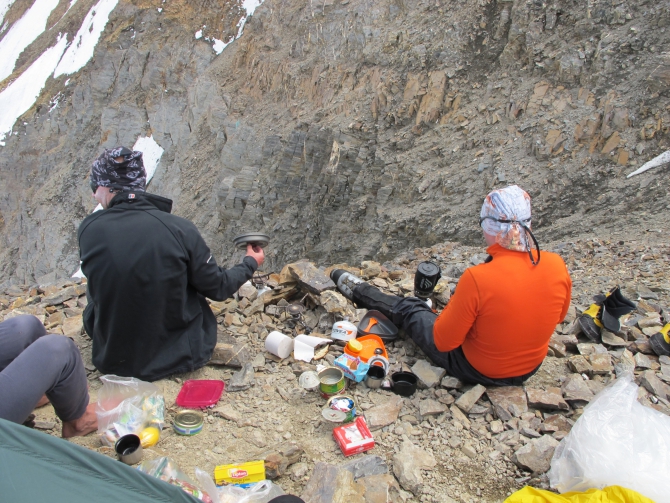 Мои первые семь. Восхождение на Хан-Тенгри (7010м). Северный маршрут. Август 2014 (Альпинизм)