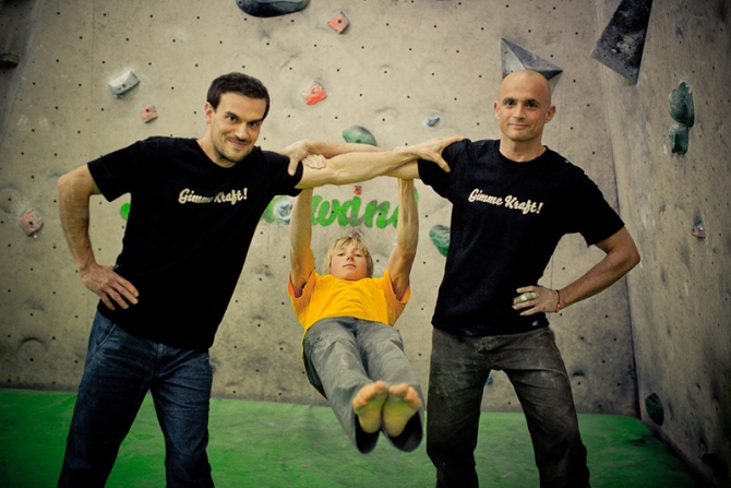 Gimme Kraft! Для силы! (Скалолазание, боулдеринг, библиотека, учебники, скалолазание, тренировки, боулдеринг, библиотека, учебники, скалолазание, тренировки, боулдеринг, библиотека, учебники, скалолазание, тренировки)