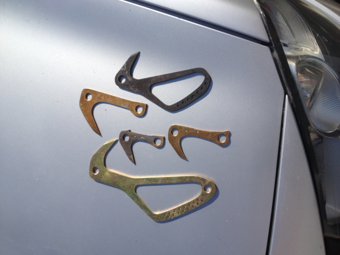 срочно проверьте ваши крючья (Альпинизм)