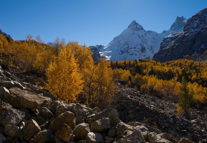 Осень в горах (Горный туризм, адыл-су, адыр-су, шхельда, приэльбрусье, адыл-су, адыр-су, шхельда, приэльбрусье, адыл-су, адыр-су, шхельда, приэльбрусье, адыл-су, адыр-су, шхельда, приэльбрусье, адыл-су, адыр-су, шхельда, приэльбрусье)