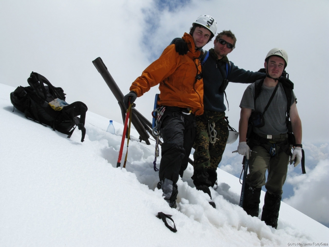 Чугуш - июнь 2008 (Альпинизм, горы, кавказ, красная поляна, ачишхо)