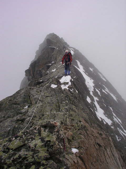 Далар - Спуск. МФА "Узункол-2008": Небольшой отчет о проделанной работе в процессе подготовки фестиваля. (Альпинизм, межународный фестиваль альпинизма, женский кубок, вгш, фар, чемпионат россии, альпинизм)
