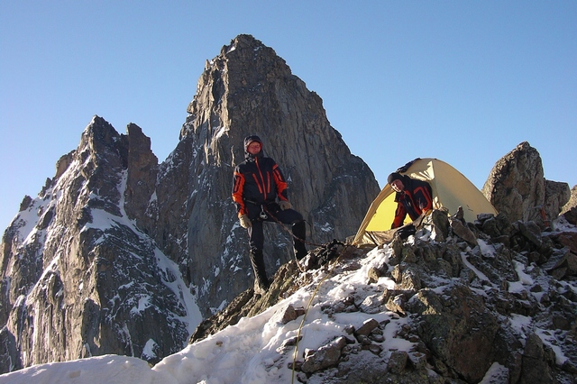 Далар - Спуск. МФА "Узункол-2008": Небольшой отчет о проделанной работе в процессе подготовки фестиваля. (Альпинизм, межународный фестиваль альпинизма, женский кубок, вгш, фар, чемпионат россии, альпинизм)