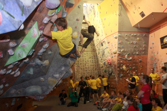 La Sportiva Party 2014г. Москва, Скалатория. (Скалолазание, Старт 1, Спорт Марафон, Артём Петраков.)