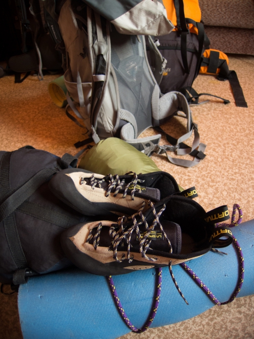 Швейцарские приключения (Альпинизм, cassin, la sportiva, Nordkante, piz badile, tc-pro, Torre Innominata, альпинизм, альпы, пиц бадиле)