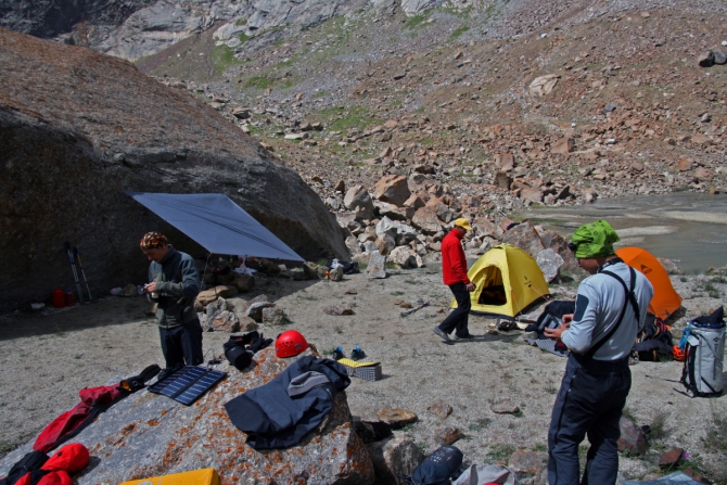Сварог "По центру большого карниза" Как это было. (Альпинизм, экспедиция, описание, ашат)