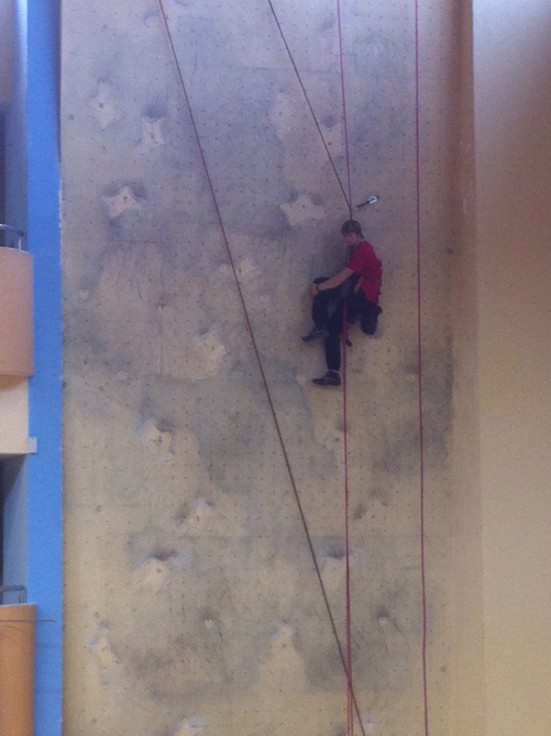 «Янтарные вершины-2014»: итоги 2 дня (скалолазание, калининград, всероссийские юношеские соревнования, скорость, трудность, георгий богомолов, Егор Яншев, алексей панасин, наталья титова)