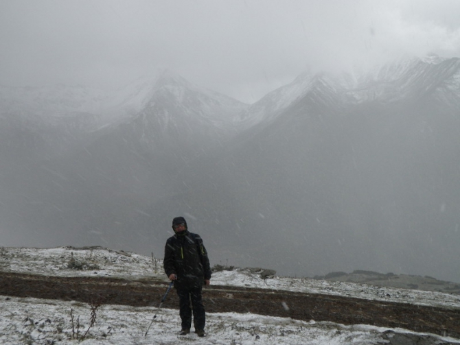 Трекинг в районе массива «Четыре сестры» (Сычуань). (Горный туризм)