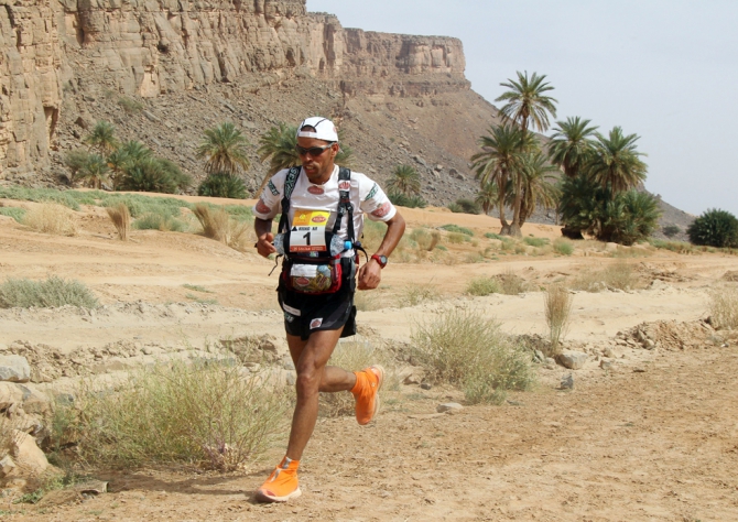 Россиянин Андрей Дерксен - трехкратный победитель самого жесткого марафона в мире «Sultan Marathon des Sables» в 1994, 1995, 1996 годах. (Мультигонки, Песчаный марафон, Алтайский сверхмарафон)