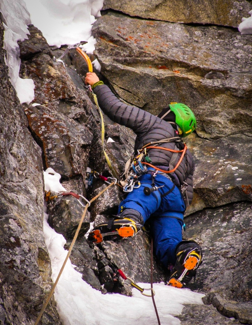 Чанчахи, 4420м. Зимнее первопрохождение. Фотоальбом (Альпинизм, сумы, первопроход, венславовский, мирончак, рошко, шимко, хрустальный пик, red point)