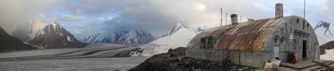 Фотоотчет по памирскому походу. Часть 3. (Горный туризм, пик Сомони, пик коммунизма, турклуб маи, ледник федченко, ледник бивачный, ГМС Федченко, ребро Абалакова, перевал Горбунова)