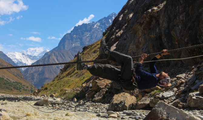 Фотоотчет по памирскому походу. Часть 3. (Горный туризм, пик Сомони, пик коммунизма, турклуб маи, ледник федченко, ледник бивачный, ГМС Федченко, ребро Абалакова, перевал Горбунова)