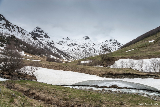 Как мы поМАЙялись. Часть вторая: Шесть невидимых озер (Горный туризм, кавказ, кчр, загедан, горные озёра, ацгара, уруп, загеданка, краснодарский край)