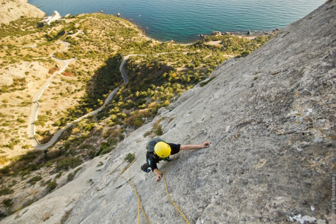 Ноябрьский Сокол. Немного альпинизма (крым, скалы, брошеван, одесса, деревянная тройка, судак, ксс)