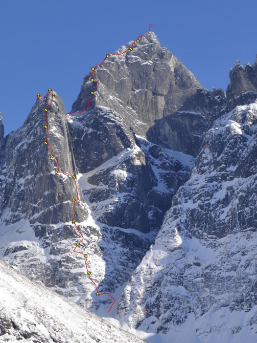 Хрустальный пик-2014: Первовосхождение на Штык-Нож (Альпинизм, мы в общесте, outdoor-проект, bask company, восхождения, риск.ру, события, фар, risk.ru, хрупик-2014)