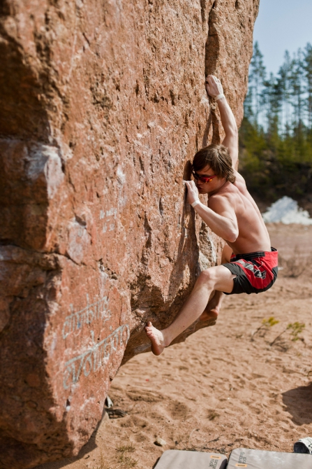 Outdoor-проект-2014: Год боулдеринга Андрея Михеева (Скалолазание, мы в общесте, bask company, хрустальный пик, восхождения, риск.ру, события, фар, risk.ru, хрупик-2014)