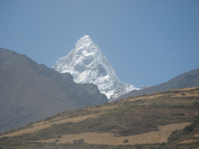 Восхождение на Альпамайо (Alpamayo). 2009г. Отчет о старой поездке (еще раз). (Альпинизм)