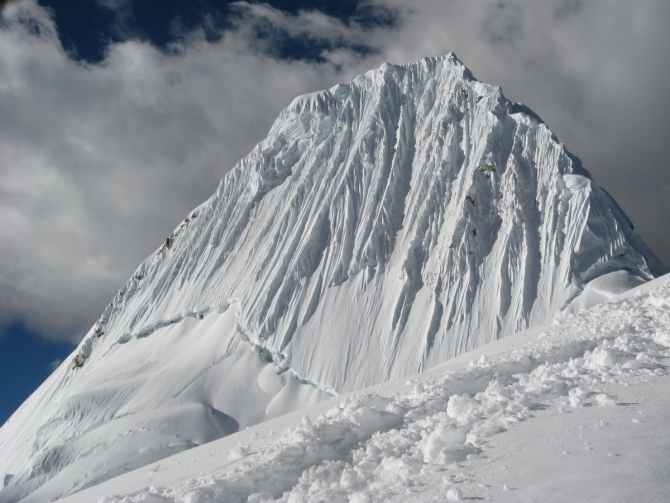 Восхождение на Альпамайо (Alpamayo). 2009г. Отчет о старой поездке (еще раз). (Альпинизм)