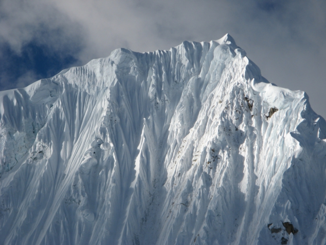 Восхождение на Альпамайо (Alpamayo). 2009г. Отчет о старой поездке (еще раз). (Альпинизм)