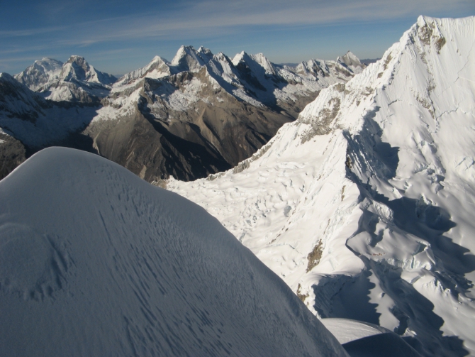 Восхождение на Альпамайо (Alpamayo). 2009г. Отчет о старой поездке (еще раз). (Альпинизм)