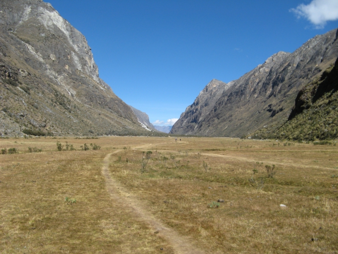 Восхождение на Альпамайо (Alpamayo). 2009г. Отчет о старой поездке (еще раз). (Альпинизм)