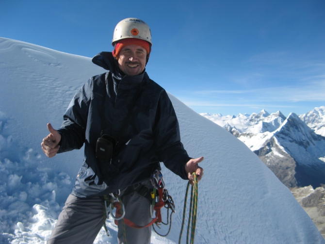 Восхождение на Альпамайо (Alpamayo). 2009г. Отчет о старой поездке (еще раз). (Альпинизм)