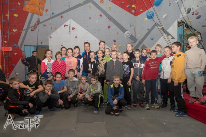 В Пензе по полной. Открытый урок #1 (Скалолазание)